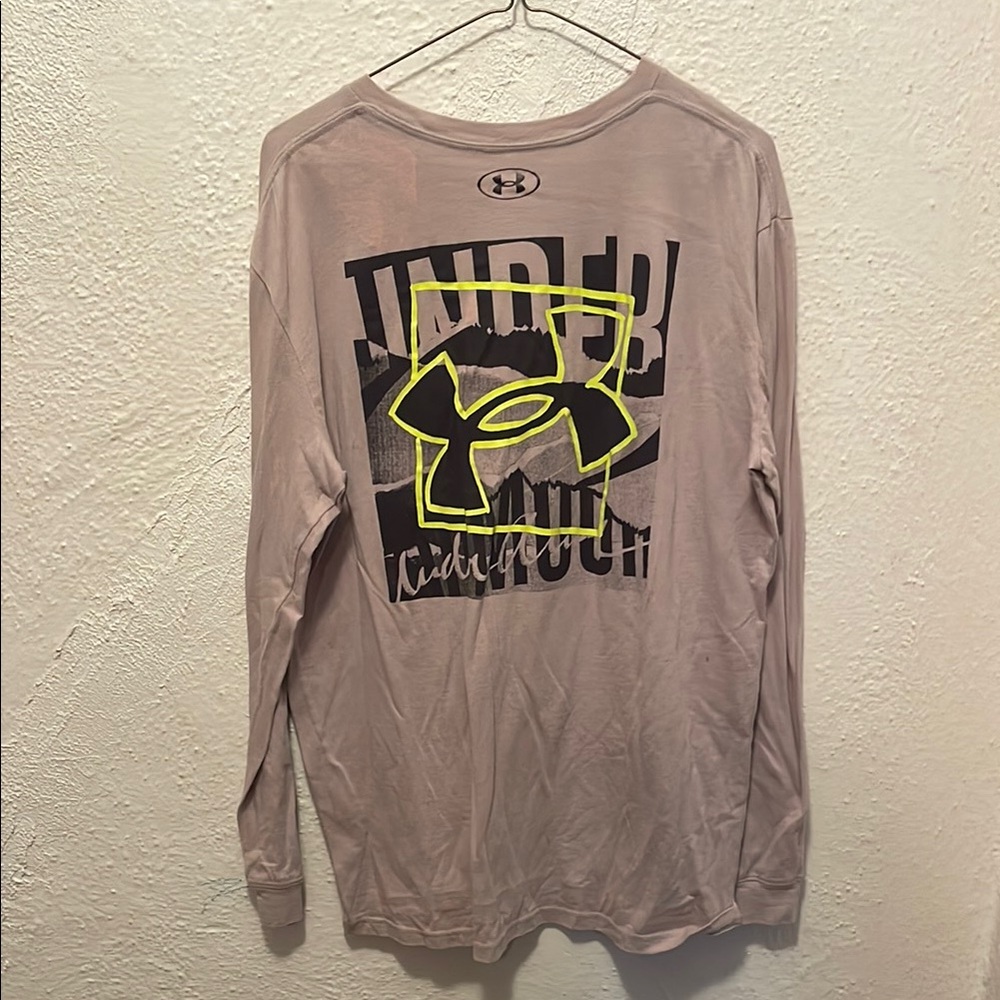 Under Armour Gray Long Sleeve Tee for Everyday Comfort